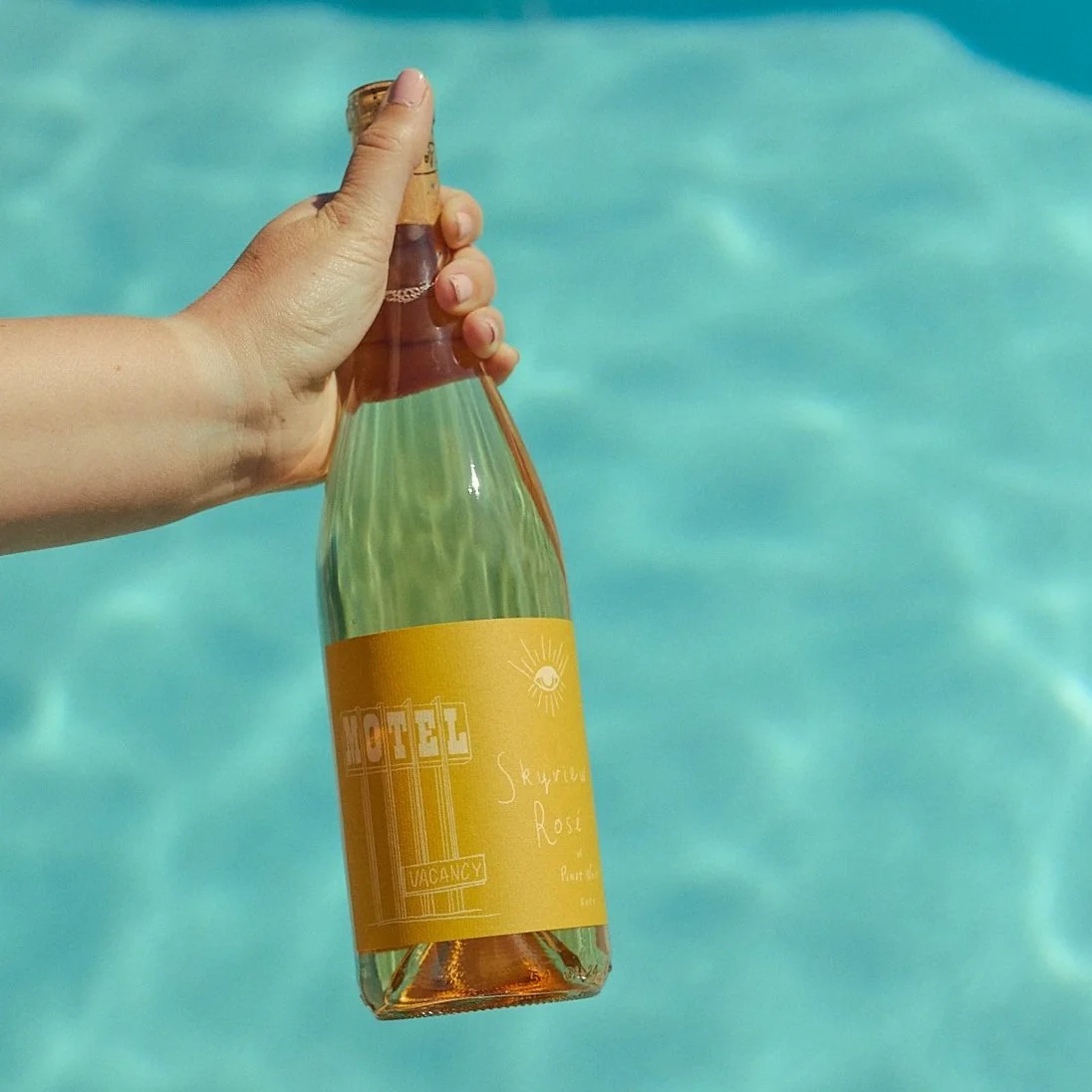 Sip on Skyview's 2023 Rosé this Summer | Nomada Hotel Group